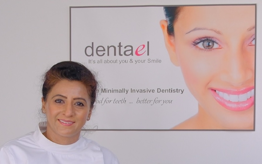 Dr Rashpal Saggi female dentist