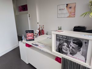 dental practice reception in greenford ealing